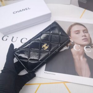 【AT10157】シャネルのクラシックなダイヤ柄牛革財布 | Chanel