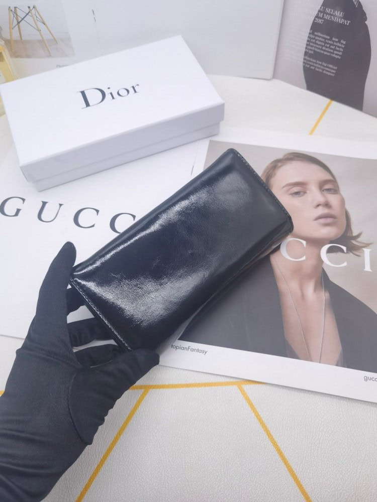 【AT10161】ディオール高級な財布 - 都会のスタイルと品質を演出するエレガントなアイテム | Dior Paris