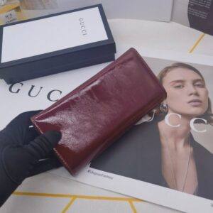 【AT10163】グッチ(Gucci) ワインレッドの牛革財布 クラシックな贅沢スタイル | Gucci Firenze