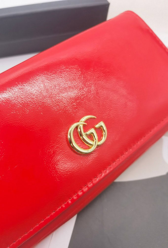 【AT10169】グッチ（Gucci）の赤色シリーズ クラシックな折りたたみ財布 | Gucci Firenze