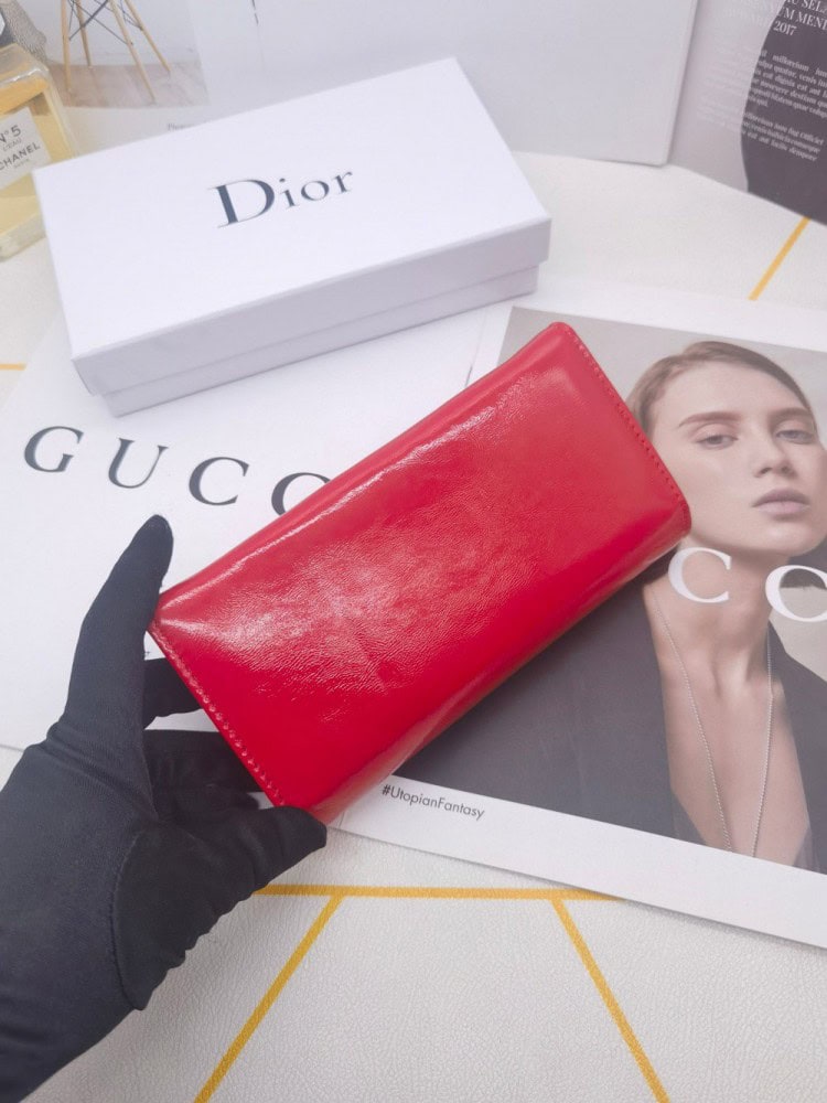 【AT10170】ディオールの赤い牛革財布 - 高級エレガンスで品位向上！ | Christian Dior