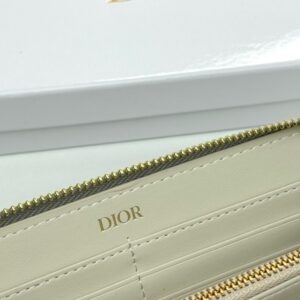 【AT10173】ディオールクラシックOblique刺繍ウォレット - フレンチエレガンスと都市の雰囲気 | Dior