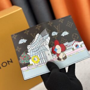 【AT10177】ルイ・ヴィトンモノグラムパスポートホルダー｜ファッションアクセサリー | Louis Vuitton Paris