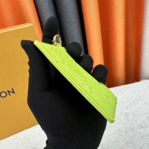 【AT10181】ルイ・ヴィトン高級名刺入れ - エレガントなダイヤモンドグリーンレザー製品 - ビジネス会議と社交パーティーに最適 | Louis Vuitton Malletier