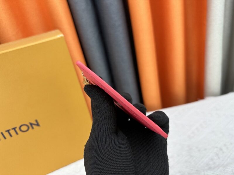 【AT10182】ルイ・ヴィトンの名刺入れMonogram Empreinte レザー アートデザイン | Louis Vuitton