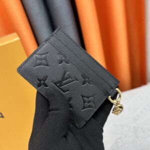 【AT10186】ルイ・ヴィトン モノグラム柄名刺入れ 仕事用カードケース 高級牛革素材 | Louis Vuitton Paris