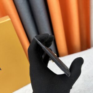 【AT10186】ルイ・ヴィトン モノグラム柄名刺入れ 仕事用カードケース 高級牛革素材 | Louis Vuitton Paris