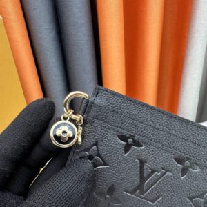 【AT10186】ルイ・ヴィトン モノグラム柄名刺入れ 仕事用カードケース 高級牛革素材 | Louis Vuitton Paris