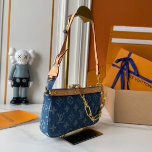 【AT10189】ルイ・ヴィトンのデニムブルーPochette Accessoires - スタイリッシュなデザインと機能性を兼ね備えた都会的なアクセサリー | Louis Vuitton
