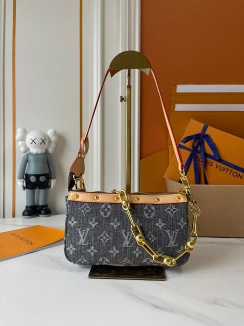 【AT10191】ルイ・ヴィトン Pochette Accessoires：芸術と贅沢が融合した小さなハンドバッグ | Louis Vuitton Paris