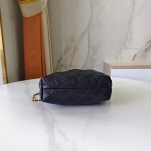 【AT10194】トリーバーチ：クラシックなダイヤ柄チェーンバッグ、都会の女性におすすめ | Tory Burch