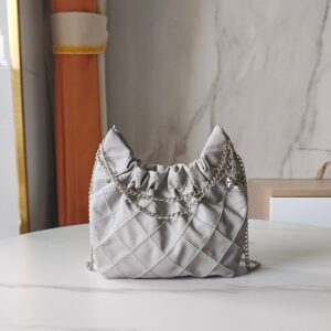 【AT10196】ダイヤパターン柔らかなヤギ革チェーンバッグ - Luxury Chic Bags | Chanel