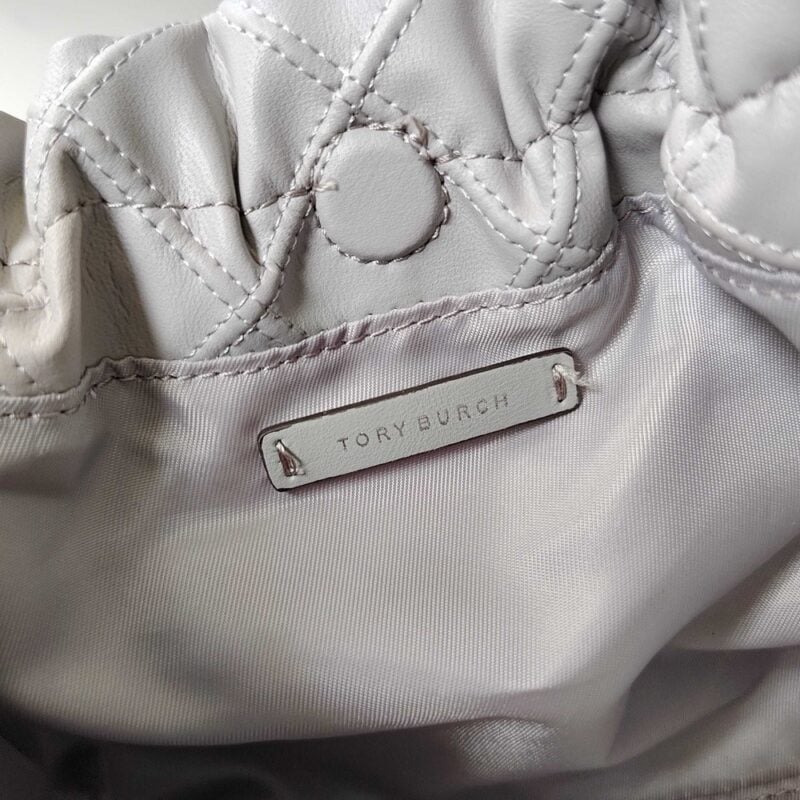 【AT10196】ダイヤパターン柔らかなヤギ革チェーンバッグ - Luxury Chic Bags | Chanel