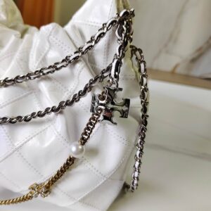 【AT10199】エレガントなテクスチャミニチェーンバッグ - ファッションとライフスタイルのアクセント | Chanel
