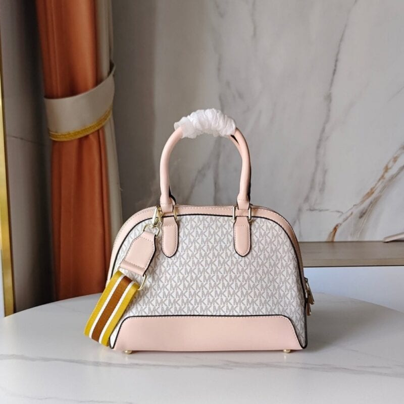 【AT10201】Michael Kors（マイケル・コース）ピンク＆ホワイトシェルバッグ、都会の女性のおしゃれなスタイルを演出！ | MK