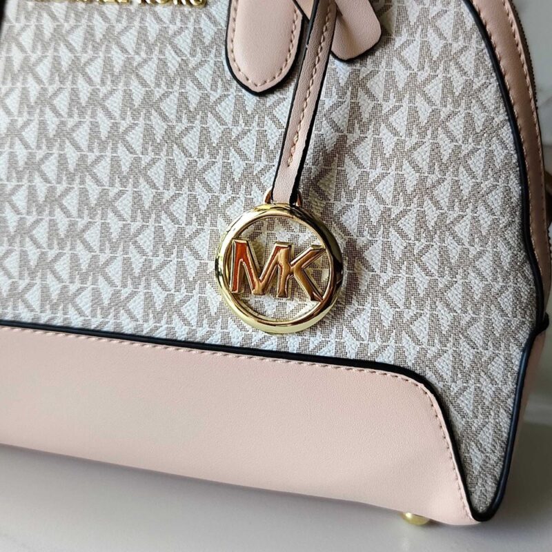 【AT10201】Michael Kors（マイケル・コース）ピンク＆ホワイトシェルバッグ、都会の女性のおしゃれなスタイルを演出！ | MK