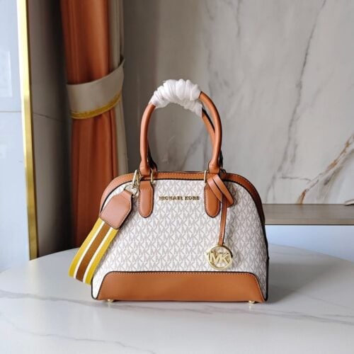 【AT10203】マイケル・コース高級シェルバッグ - 都会の女性に必須のエレガントなアイテム！ | Michael Kors