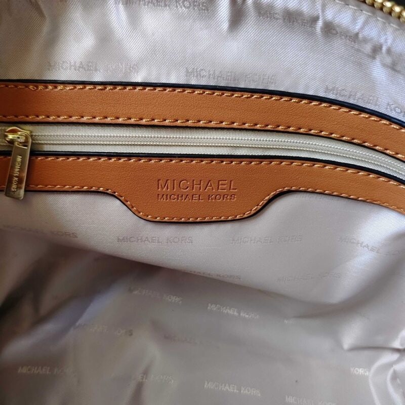 【AT10203】マイケル・コース高級シェルバッグ - 都会の女性に必須のエレガントなアイテム！ | Michael Kors