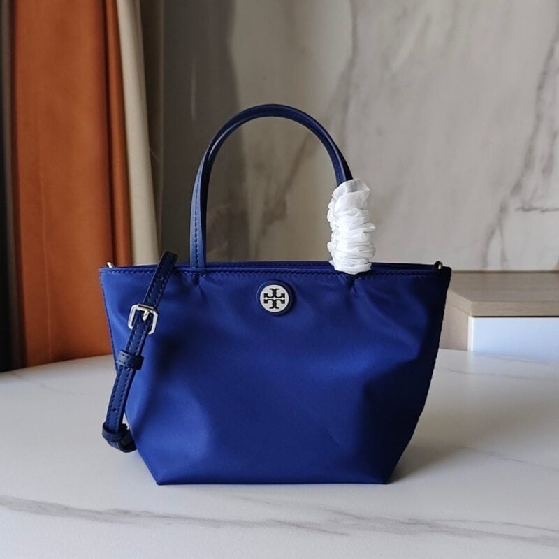 【AT10208】トリーバーチのクラシックナイロントートバッグ - 都会の女性が必須アイテム | Tory Burch
