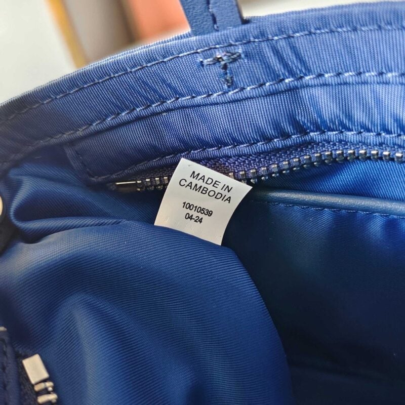 【AT10208】トリーバーチのクラシックナイロントートバッグ - 都会の女性が必須アイテム | Tory Burch