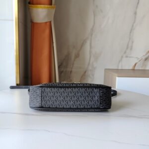 【AT10211】Michael Kors レディースクラシックショルダーバッグ、高級感漂う華やかな都会ファッション | Michael Kors