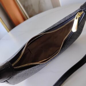 【AT10211】Michael Kors レディースクラシックショルダーバッグ、高級感漂う華やかな都会ファッション | Michael Kors