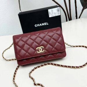【AT10219】シャネル Chanel 羊革チェーンバッグ ワインレッド ミニバッグ カードスロット付き | Chanel