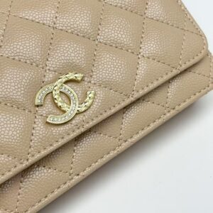 【AT10220】ChanelのクラシックなWOCシリーズショルダーバッグ - 豪華なアプリコットカラーの羊革 - 女性のユニークな気質を演出する | Chanel