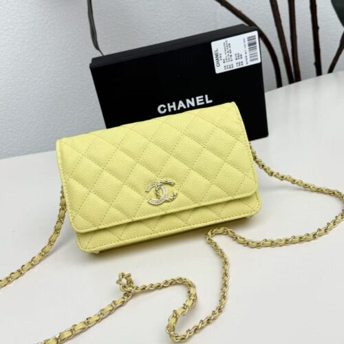 【AT10225】シャネルのクラシックWOCチェーンバッグ、レモンイエローが夏のファッションを彩る | Chanel Paris