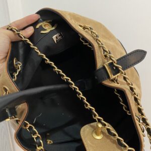 【AT10227】シャネルのクラシックトートバッグ - 豪華なデザインと優雅な高級感【日本語】Chanel Classic Tote Bag - ゴージャスでエレガントなアイテム | Chanel