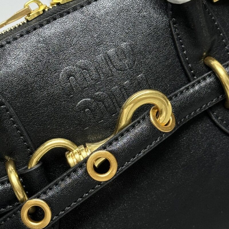 【AT10229】Miu Miu ミュウミュウ アヴァンチュールシリーズ 貝殻バッグ レトロデザイン 高級 3WAYバッグ | Miu Miu