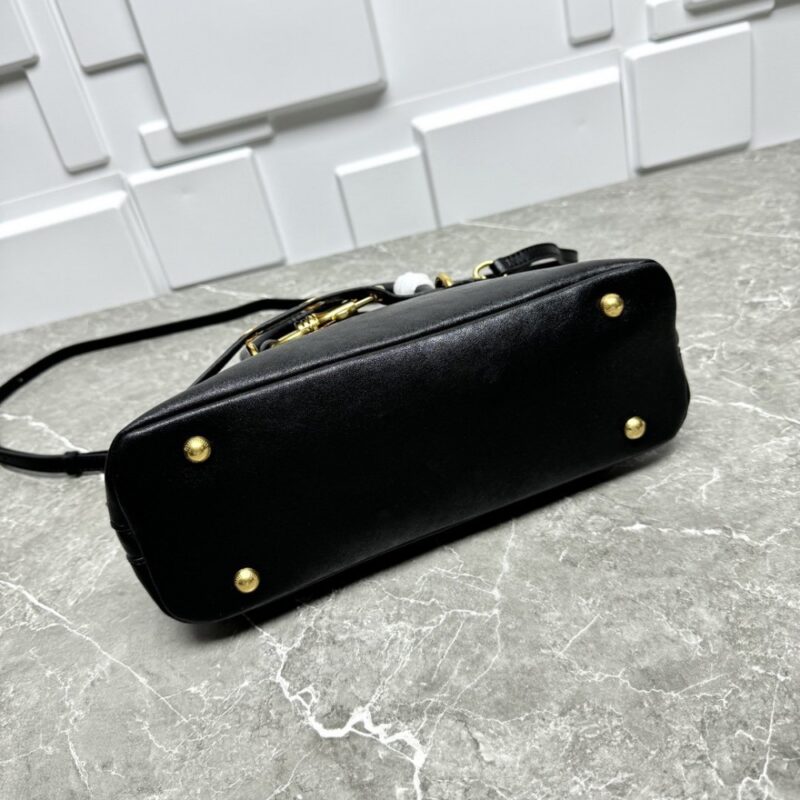 【AT10229】Miu Miu ミュウミュウ アヴァンチュールシリーズ 貝殻バッグ レトロデザイン 高級 3WAYバッグ | Miu Miu