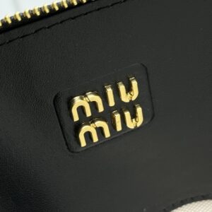 【AT10229】Miu Miu ミュウミュウ アヴァンチュールシリーズ 貝殻バッグ レトロデザイン 高級 3WAYバッグ | Miu Miu