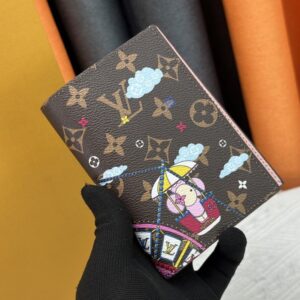 【AT10529】ルイ・ヴィトン Louis Vuitton 観覧車モノグラムパスポートケース | LV