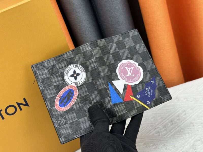 【AT10531】ルイ・ヴィトン旅行用ファッションパスポートケース | Louis Vuitton