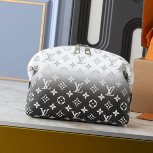 【AT10543】ルイ・ヴィトンのグラデーション化粧ポーチ：豪華な旅行芸術 | Louis Vuitton Malletier