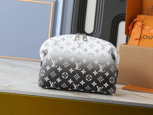【AT10543】ルイ・ヴィトンのグラデーション化粧ポーチ：豪華な旅行芸術 | Louis Vuitton Malletier