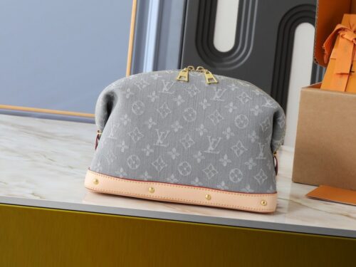 【AT10545】ルイ・ヴィトン Monogramコレクション デニムメイクポーチ | Louis Vuitton