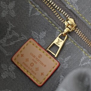 【AT10545】ルイ・ヴィトン Monogramコレクション デニムメイクポーチ | Louis Vuitton