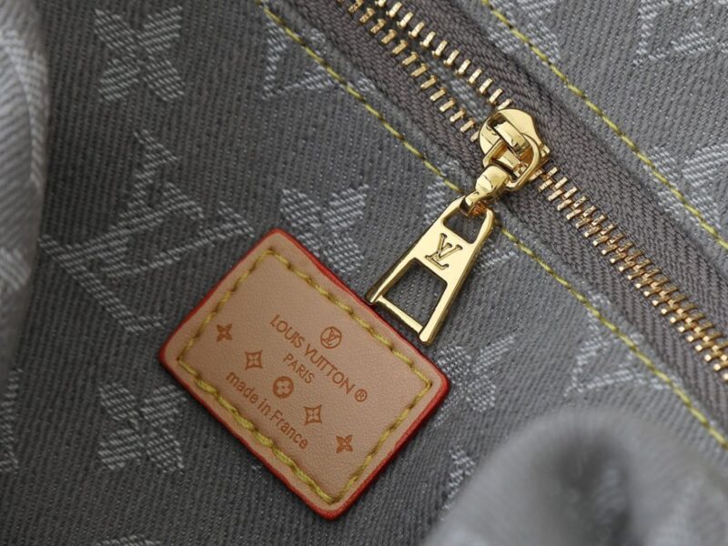 【AT10545】ルイ・ヴィトン Monogramコレクション デニムメイクポーチ | Louis Vuitton
