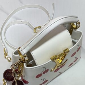 【AT10549】ルイ・ヴィトン チェリープリントのキャプシン ミニハンドバッグ | LV