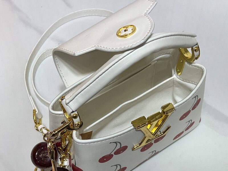 【AT10549】ルイ・ヴィトン チェリープリントのキャプシン ミニハンドバッグ | LV