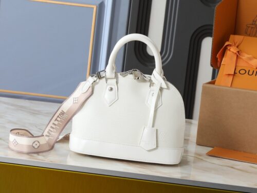 【AT10552】ルイ・ヴィトンエピレザーアルマBBバッグ - 都会の女性に贅沢な選択肢 | Louis Vuitton