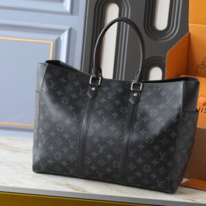 【AT10559】ルイ・ヴィトンのモノグラムブラックフラワー エンボスレザーハンドバッグ | LV