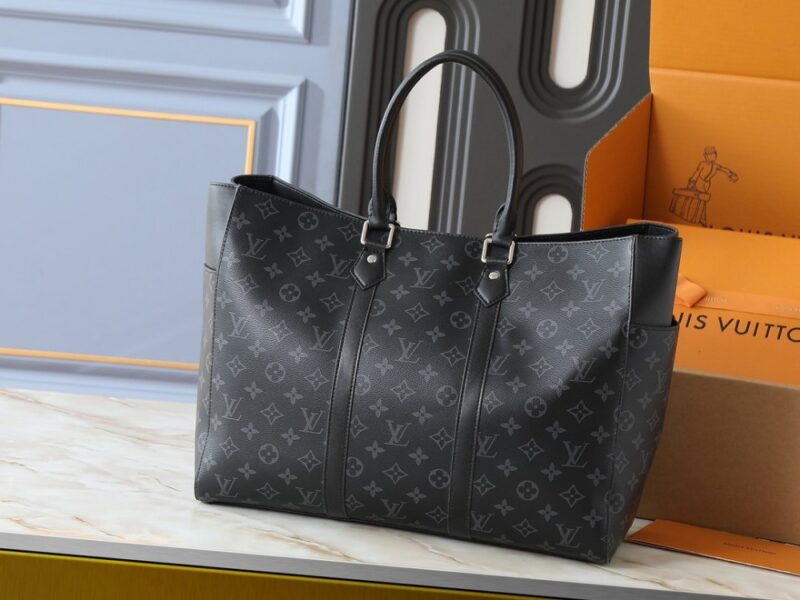 【AT10559】ルイ・ヴィトンのモノグラムブラックフラワー エンボスレザーハンドバッグ | LV