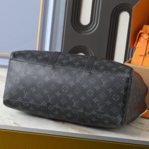 【AT10559】ルイ・ヴィトンのモノグラムブラックフラワー エンボスレザーハンドバッグ | LV