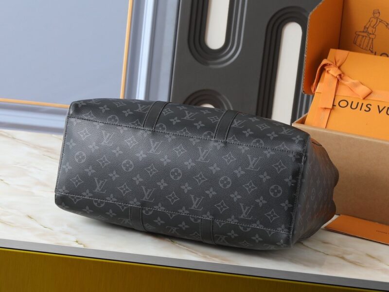 【AT10559】ルイ・ヴィトンのモノグラムブラックフラワー エンボスレザーハンドバッグ | LV
