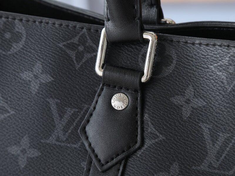【AT10559】ルイ・ヴィトンのモノグラムブラックフラワー エンボスレザーハンドバッグ | LV