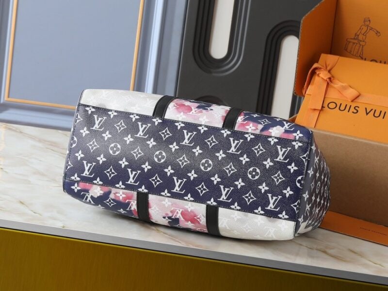 【AT10561】ルイ・ヴィトンのモノグラム柄ブルーハンドバッグ、芸術的なラグジュアリースタイル | Louis Vuitton