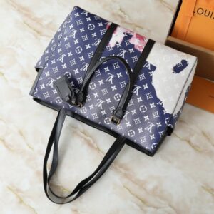 【AT10561】ルイ・ヴィトンのモノグラム柄ブルーハンドバッグ、芸術的なラグジュアリースタイル | Louis Vuitton
